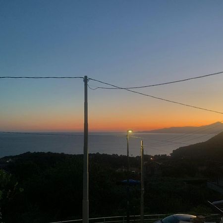 La Casa Di Carolina Lägenhet Maratea Exteriör bild